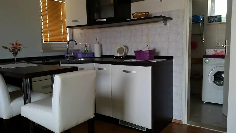 Apartments Anka Preko